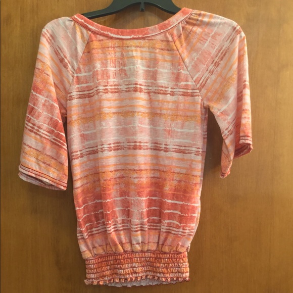 Orange shirt - Picture 3 of 3